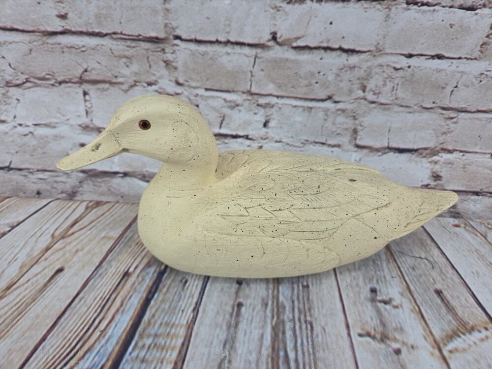 Vintage Carved Wooden Duck Figurine Rustic Natural Finish Decoy Sculpture